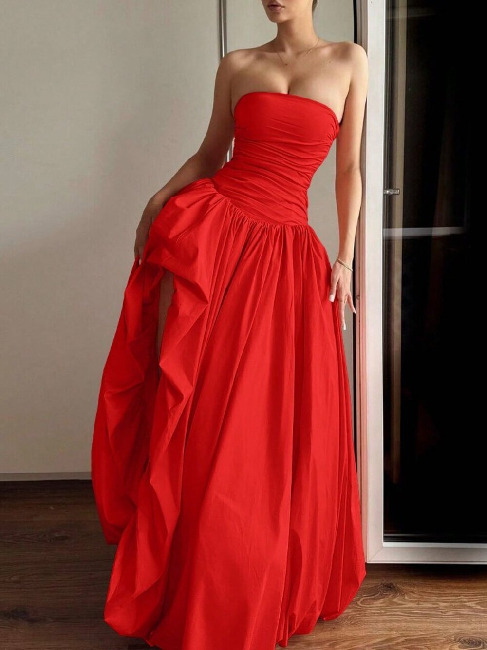 Red Elegant Women's Strapless Maxi Dress with Asymmetric Slit and Back Tie - Picture 5 of 9